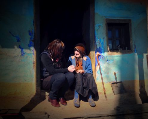 Documentary photographer Malin Skinnar The Blue House, Cupseni